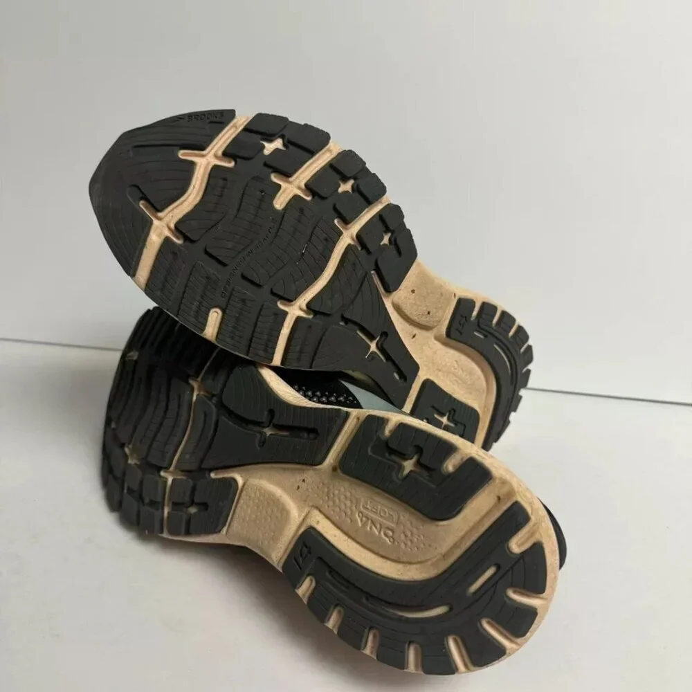 Brooks Womens Ghost 14 Running Shoe Black Size 8.5 M